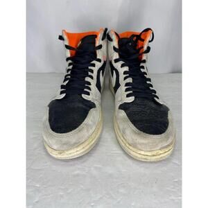 Nike Air Jordan 1 Retro High OG Neutral Grey Hyper Crimson 2019 13 No Box
